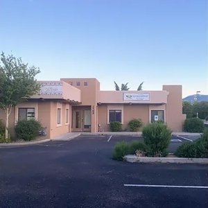 directory-gallery-cottonwood-collective-01-300×300-1.jpg