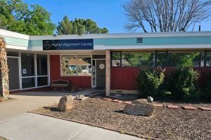 directory-gallery-higher-alignment-center-01-300×200